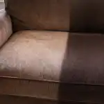 Zakaj vaše najljubše pohištvo izgublja barvo in kako zaustaviti ta proces zakaj-vase-najljubse-pohistvo-izgublja-barvo-in-kako-zaustaviti-ta.png